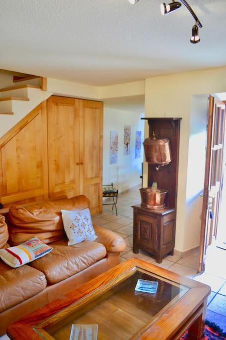 Cottage Calme Et Reposant En Pleine Nature Reilhac  エクステリア 写真